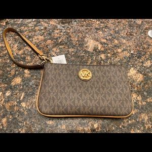 Michael Kors wristlet